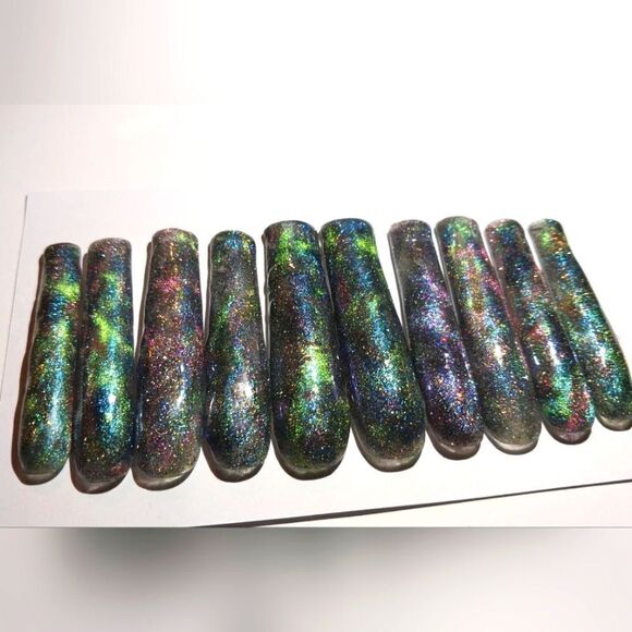 Hand crafted custom cateye 10pc xxl acrylic press on nails - Picture 5 of 6